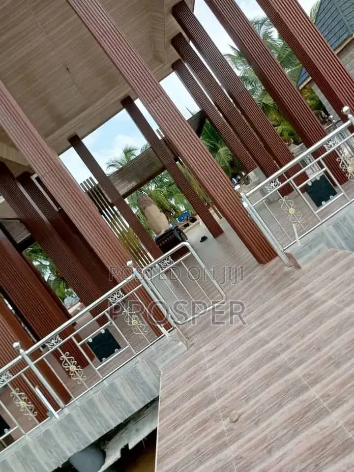 Stainless Steel With Glass Balusters