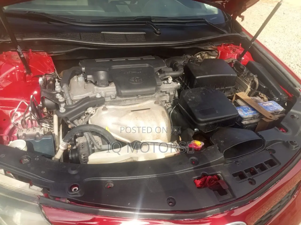 Toyota Camry LE 4dr Sedan (2.5L 4cyl 6A) 2014 Red