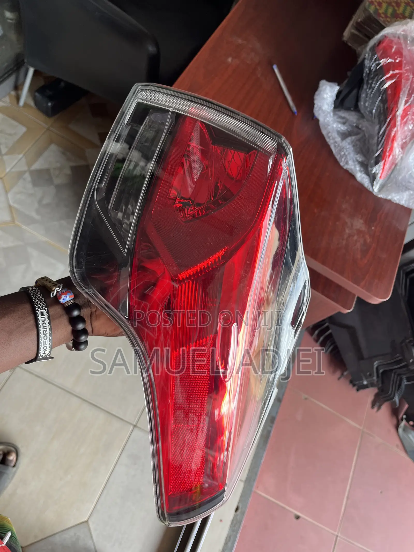 Toyota RAV4 2016 to 2018 Tail Light Led.