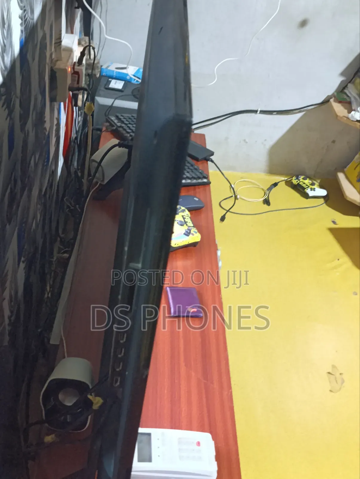 50" LG Smart TV