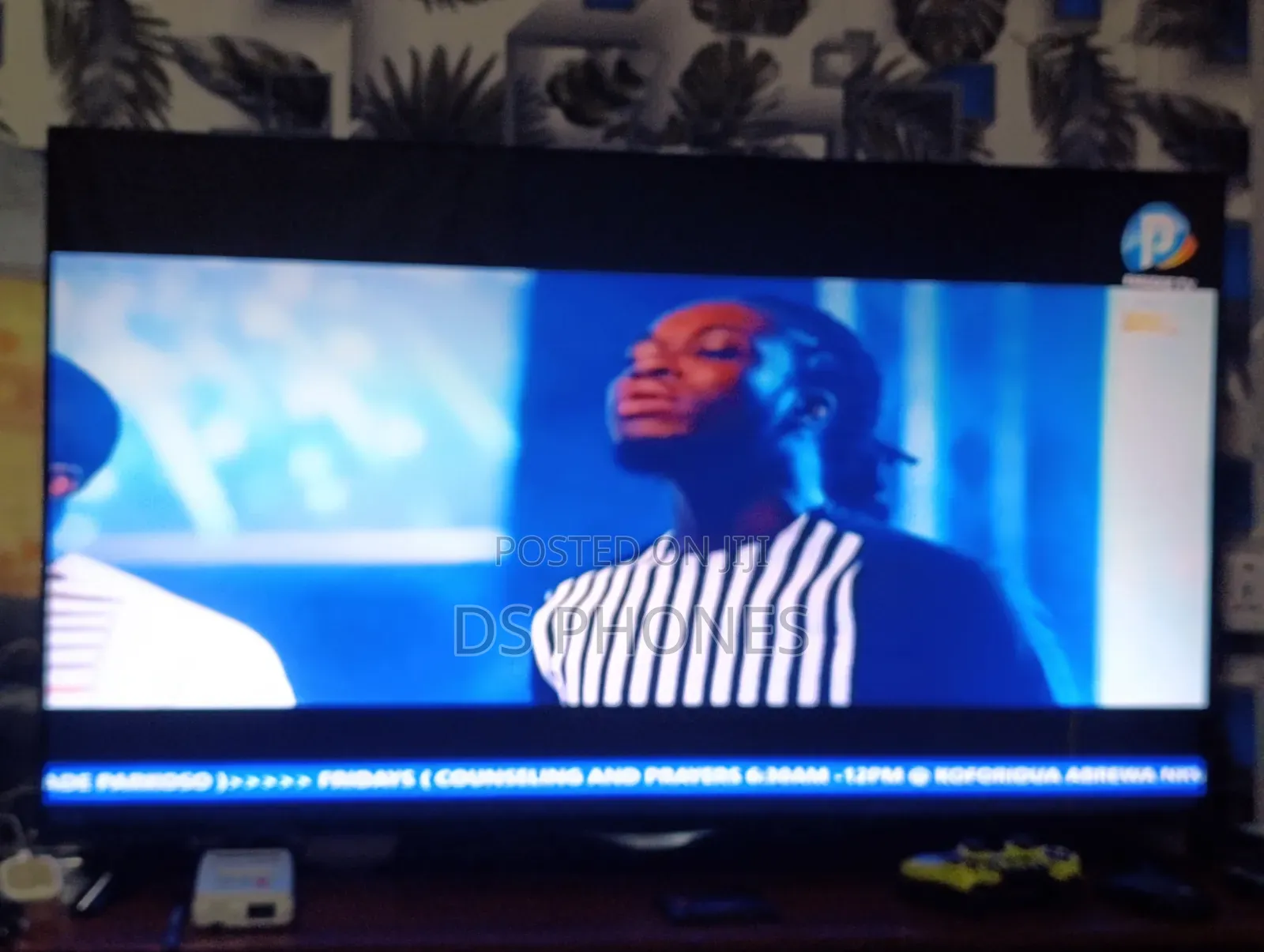 50" LG Smart TV