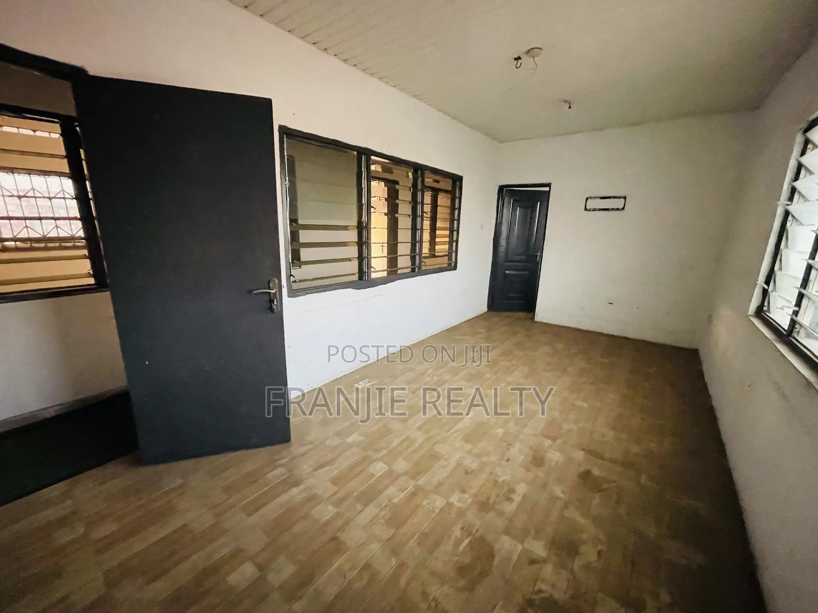 Office Space for Rent at Mallam