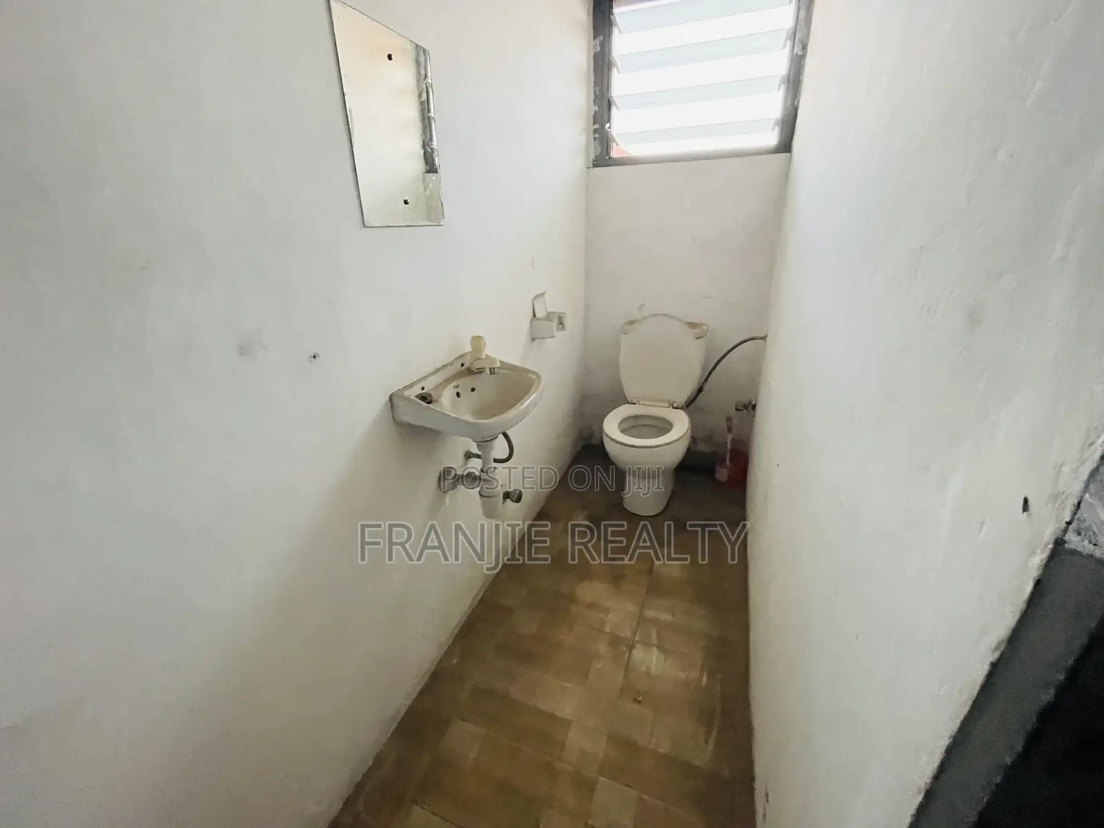 Office Space for Rent at Mallam