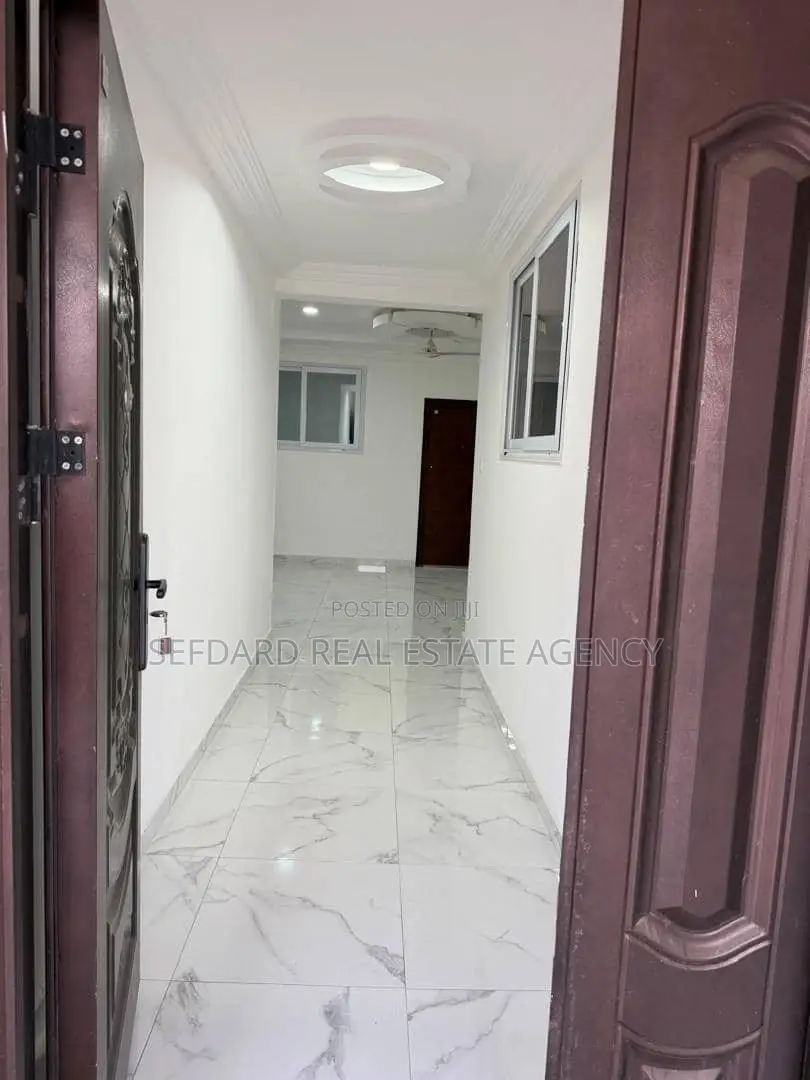 3bdrm Apartment in Sefdard Properties, East Legon for rent