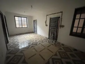 1bdrm Apartment in Franjie Realty, West Hills Mall Area for rent