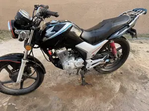 Honda CB 2013 Black