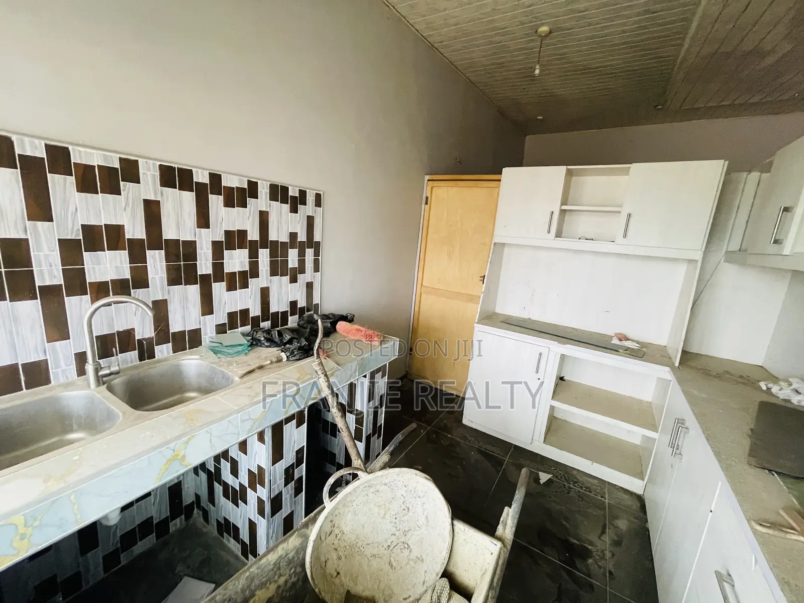 2bdrm Apartment in Franjie Realty, Weija for rent