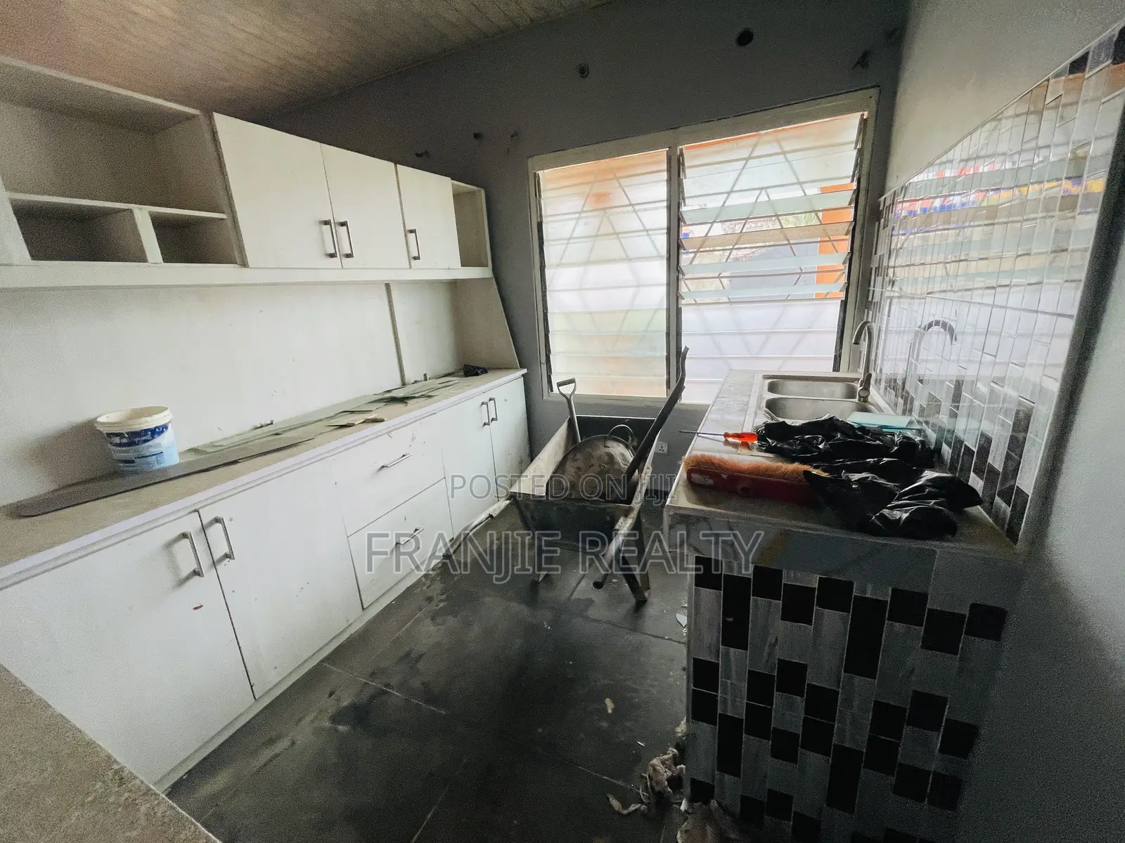2bdrm Apartment in Franjie Realty, Weija for rent