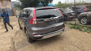 Honda CR-V Touring 4dr SUV (2.4L 4cyl CVT) 2016 Gray
