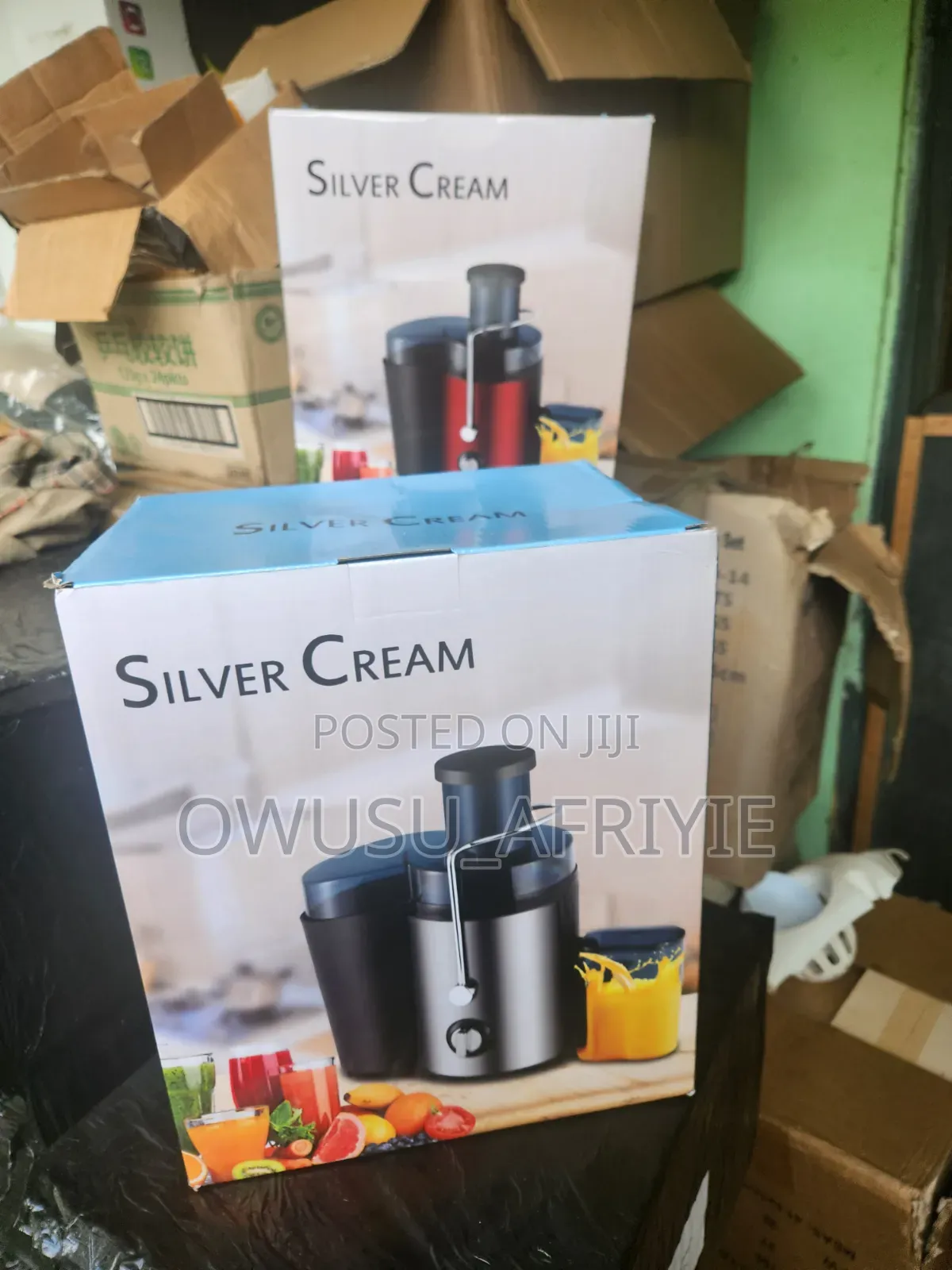 Silver Cream Juicer