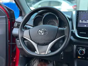 Toyota Yaris 2021 Black