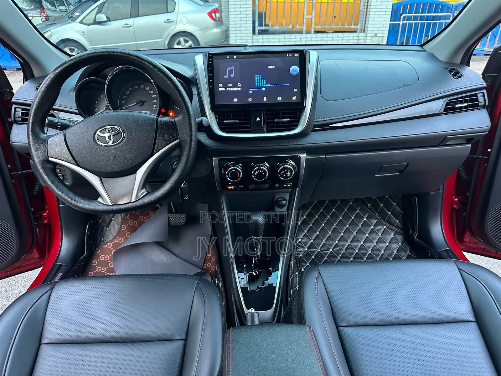 Toyota Yaris 2021 Black