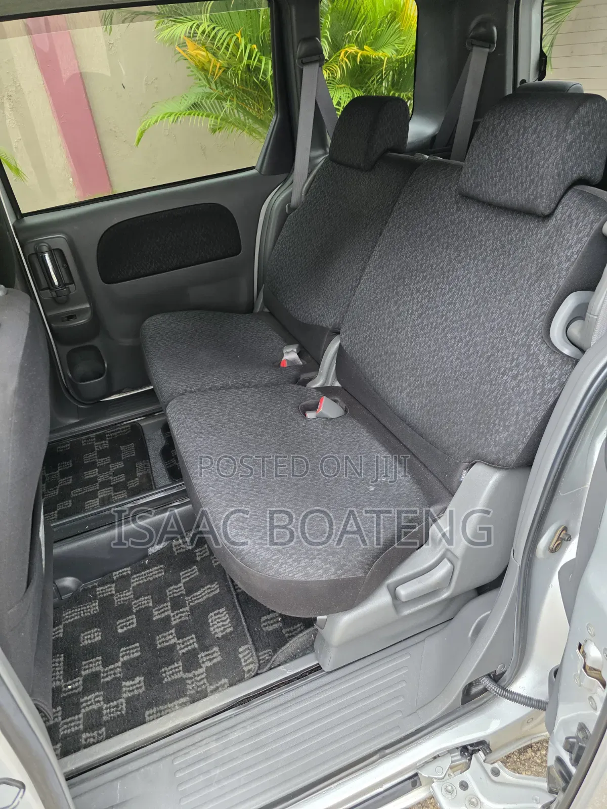 Toyota Sienta 1.5 FWD 2014 Silver