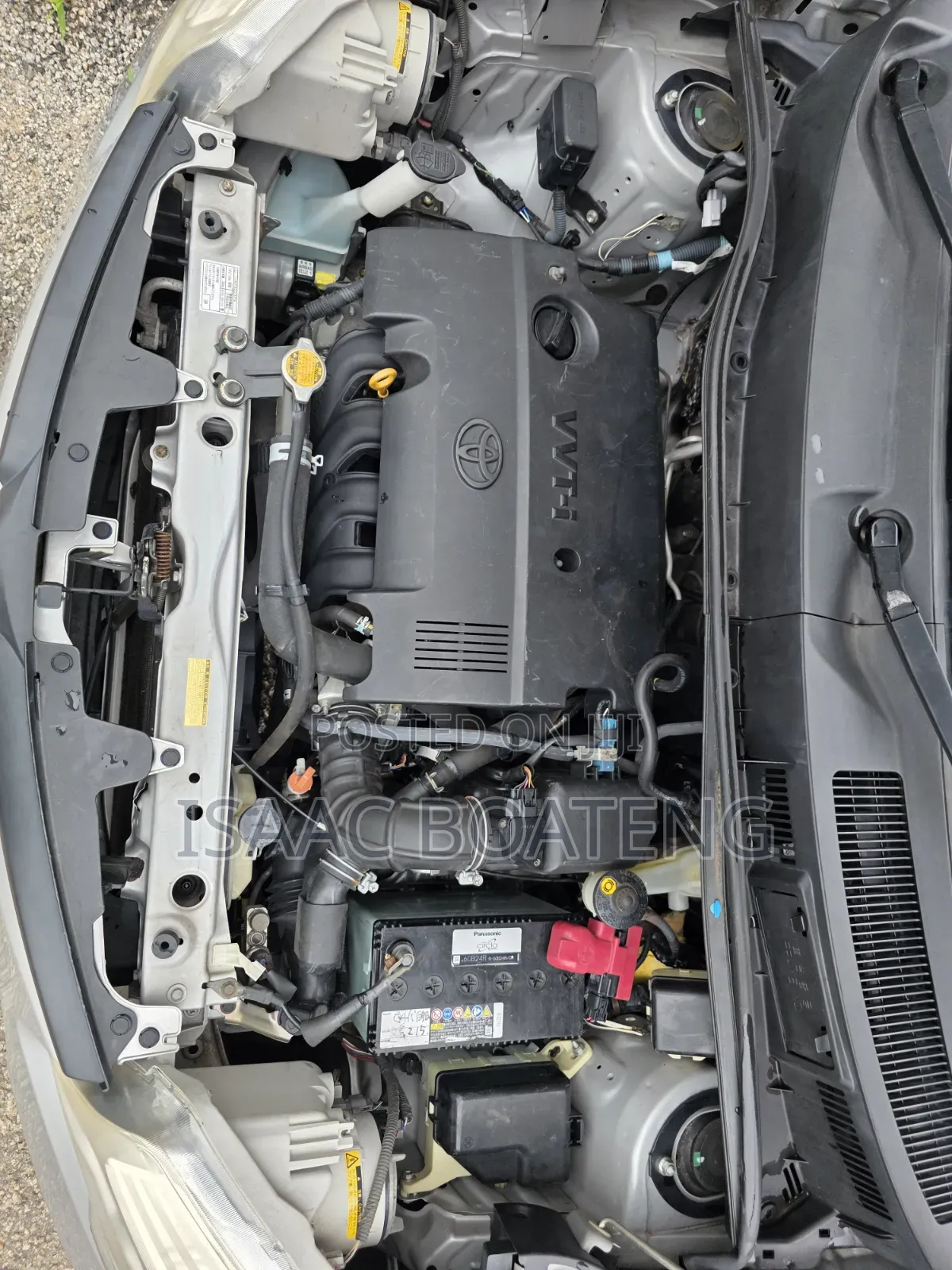 Toyota Sienta 1.5 FWD 2014 Silver