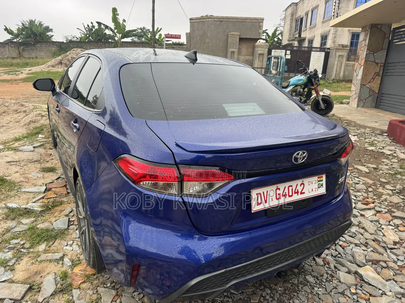 Toyota Corolla SE 2022 Blue