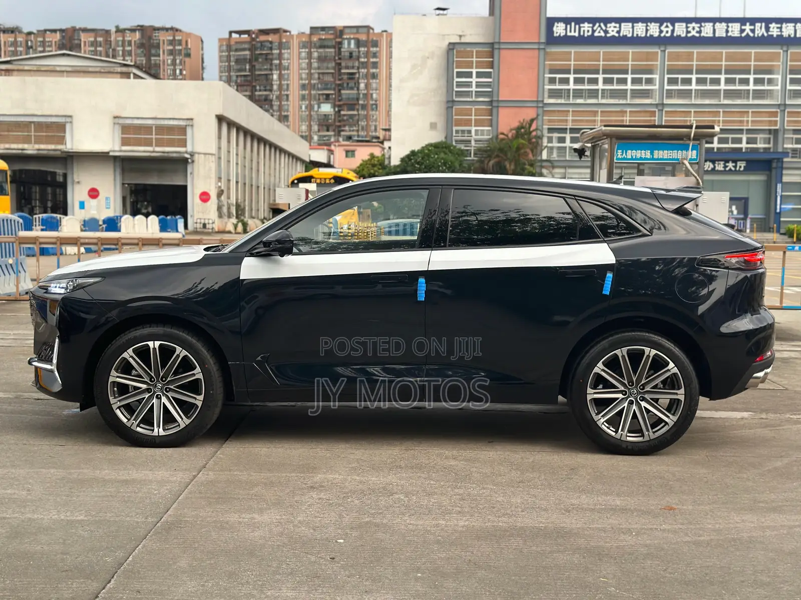 New Changan UNI-K 2.0 Petrol AWD 2025 Black