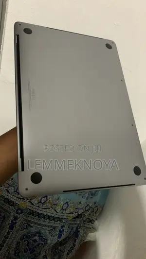 Laptop Apple MacBook Pro 2019 8GB Intel Core i5 SSD 500GB