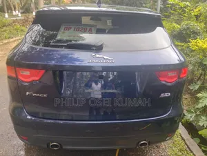 Jaguar F-Pace 35t Portfolio AWD 2018 Blue