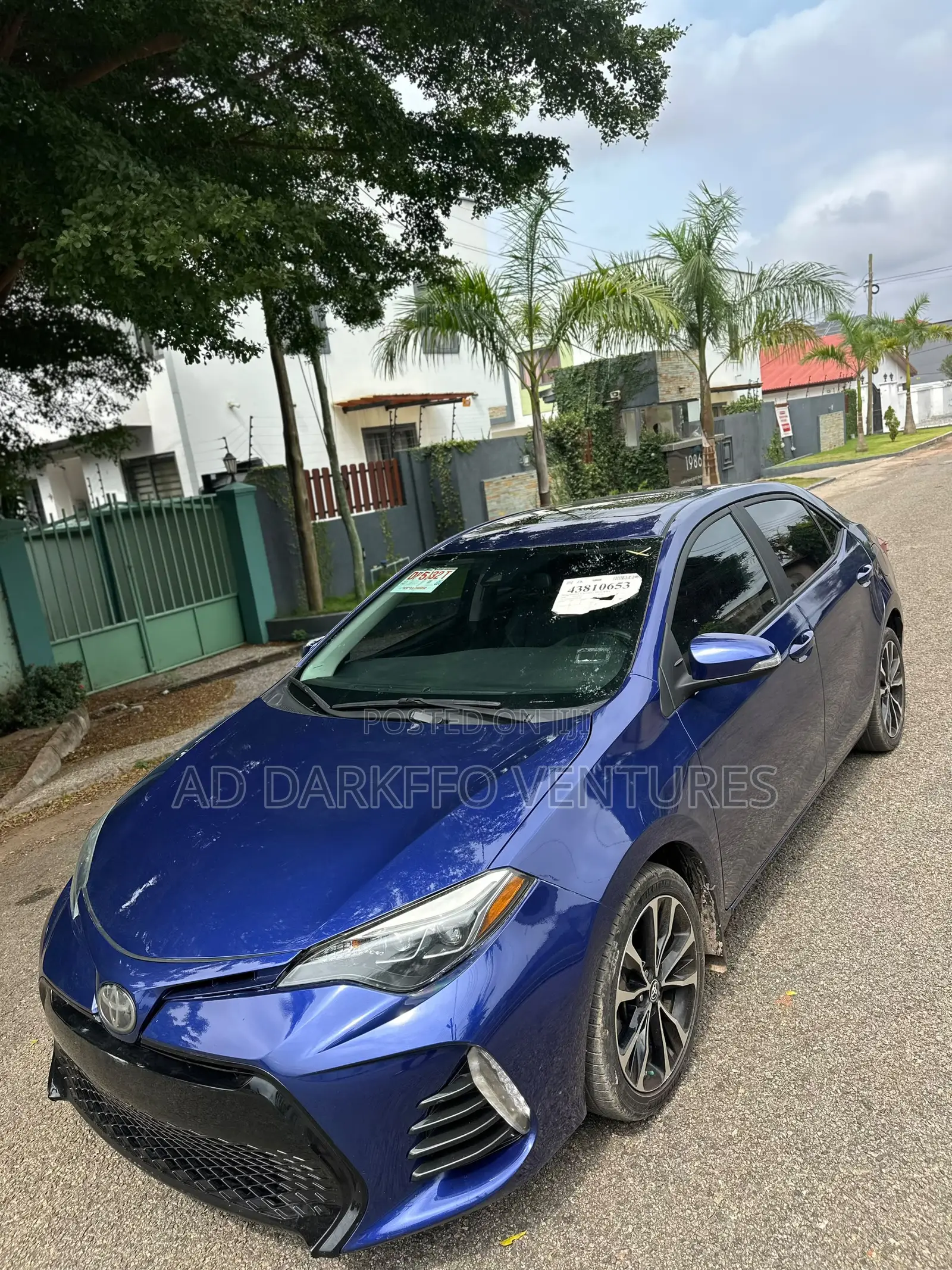 Toyota Corolla XSE (1.8L 4cyl 2A) 2018 Blue