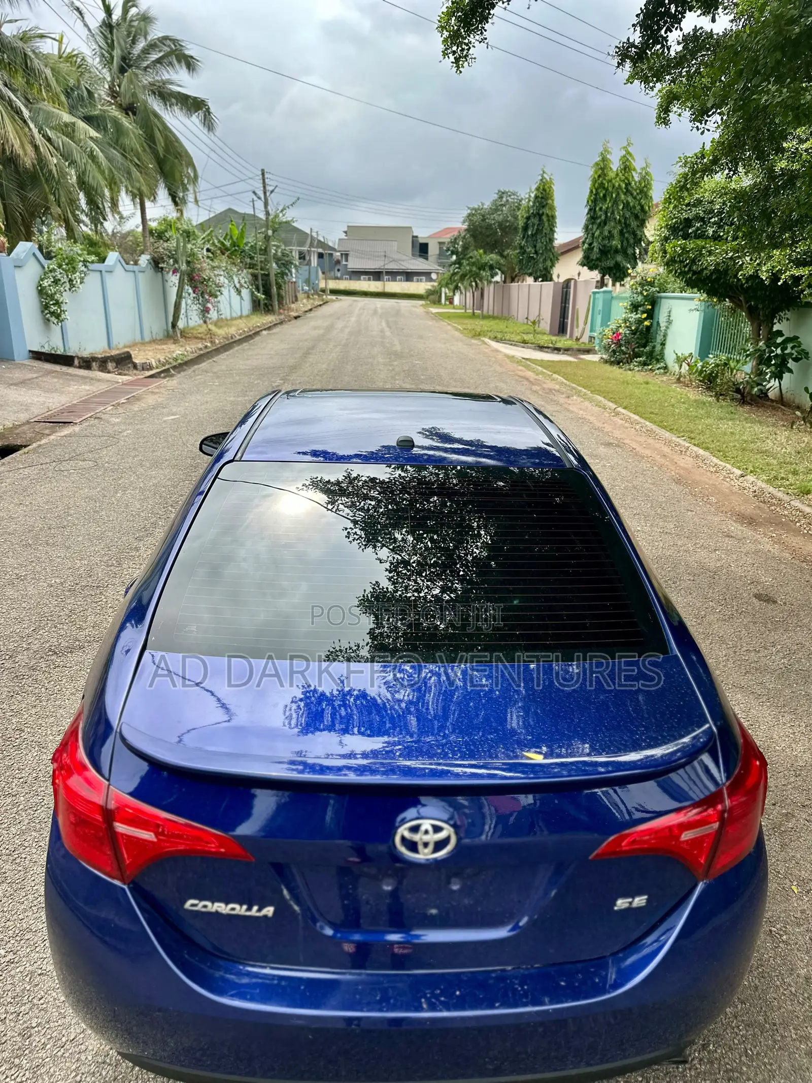 Toyota Corolla XSE (1.8L 4cyl 2A) 2018 Blue