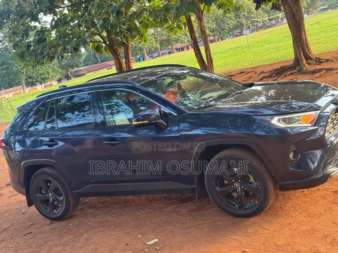 Toyota RAV4 2022 Black