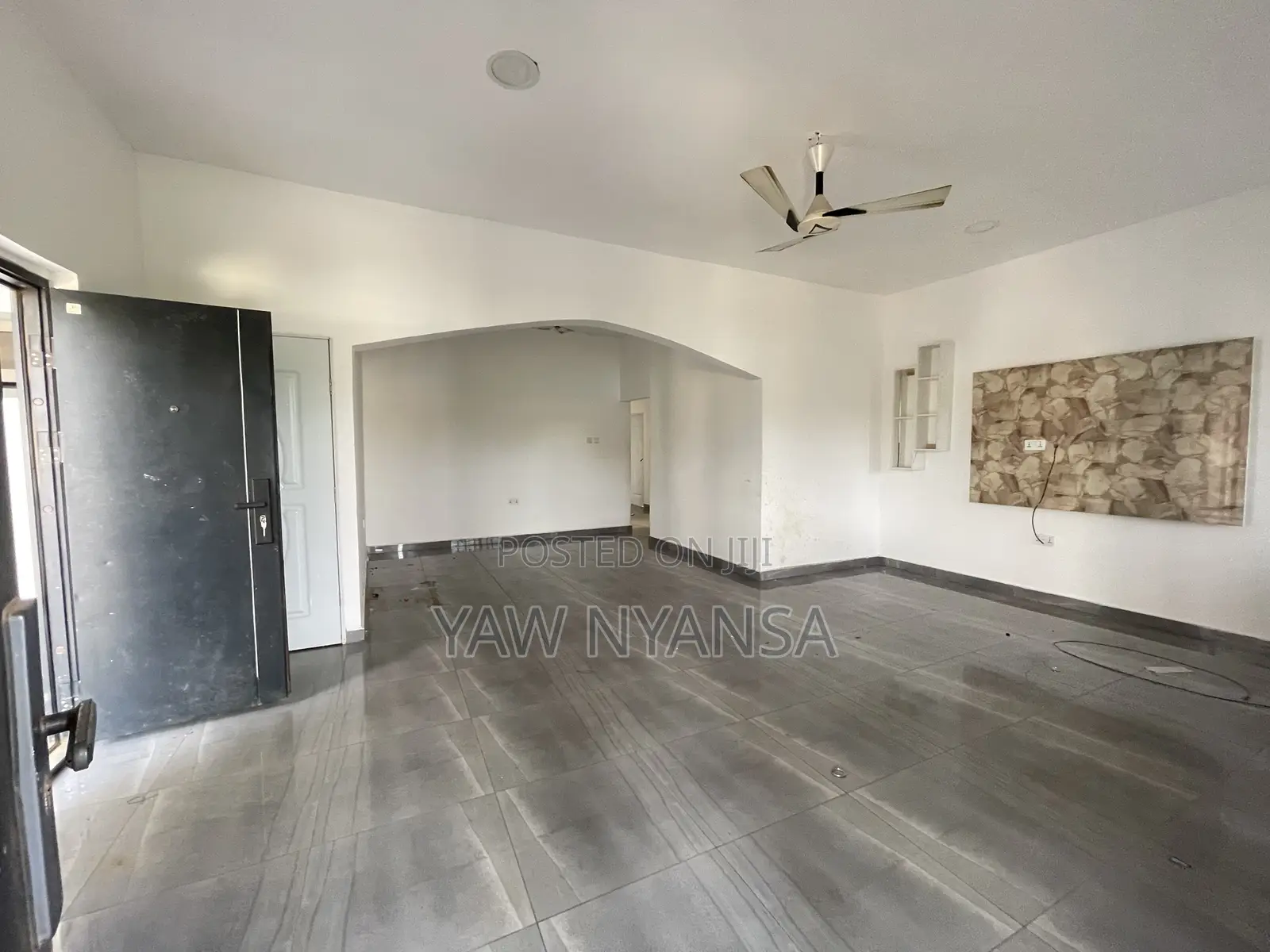 2bdrm Apartment in Bn Estate for rent