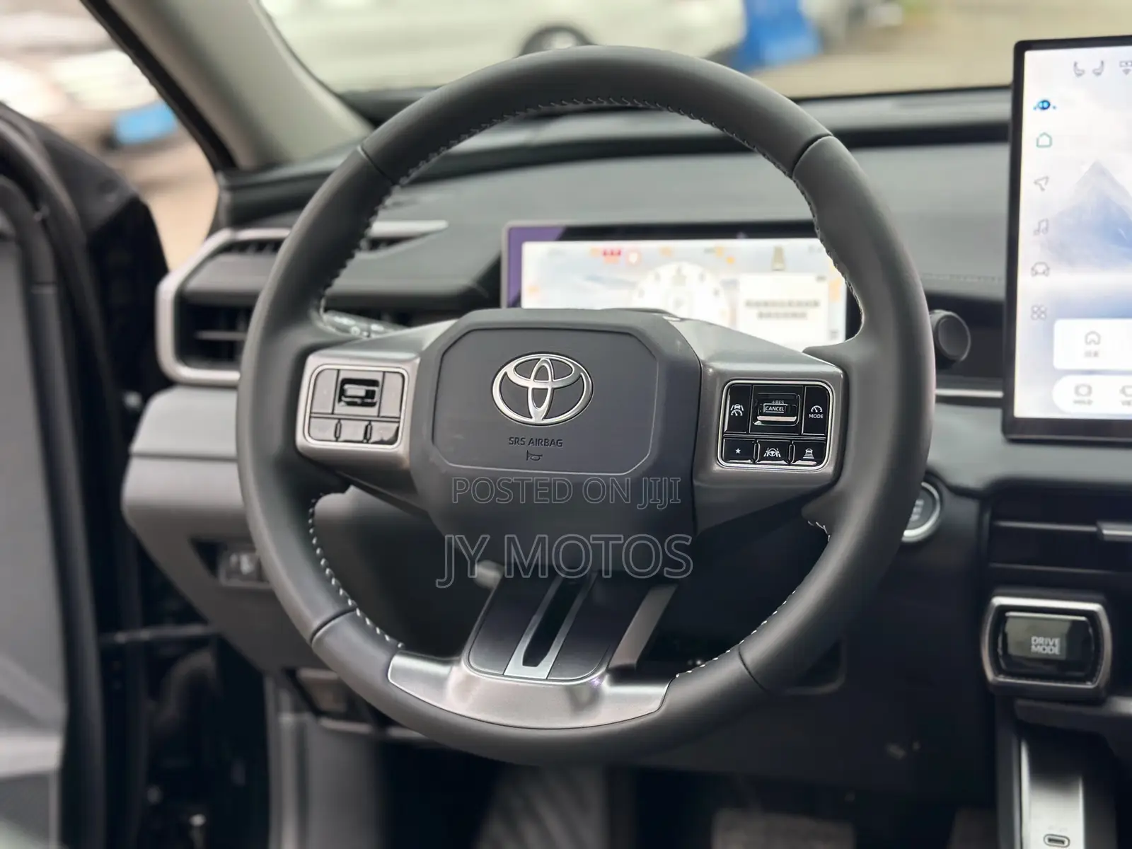 New Toyota RAV4 XLE Premium 2026 Black