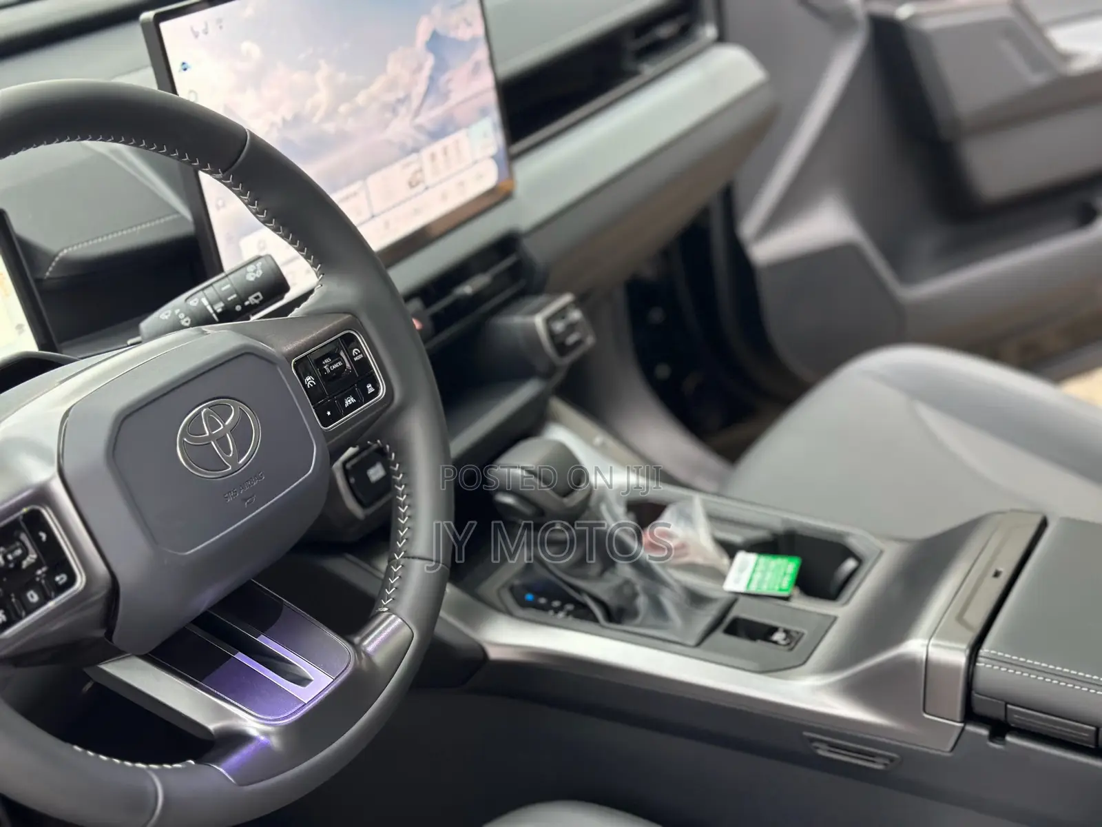 New Toyota RAV4 XLE Premium 2026 Black