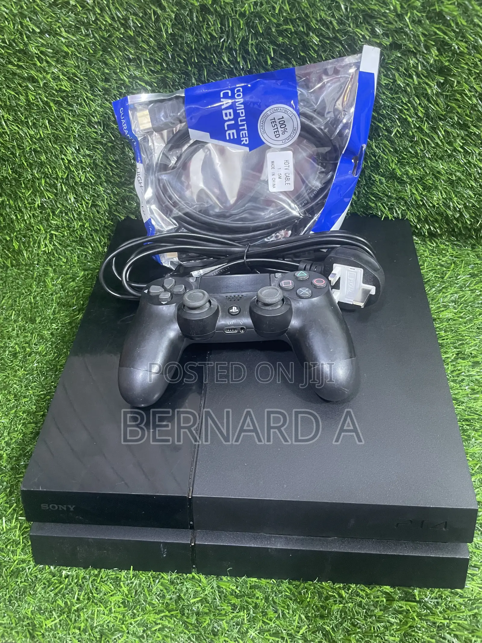 Ps4 Standard Jail Break With Games of Ur Chose and Controllers