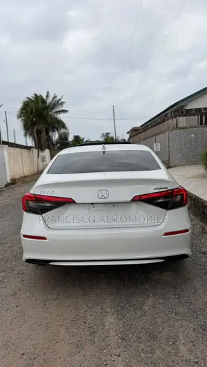 Honda Civic Touring CVT 2024 White
