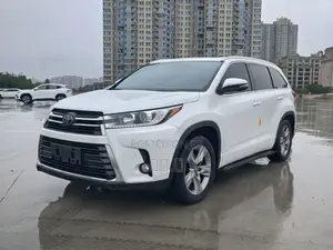 Toyota Highlander Platinum AWD 2020 White
