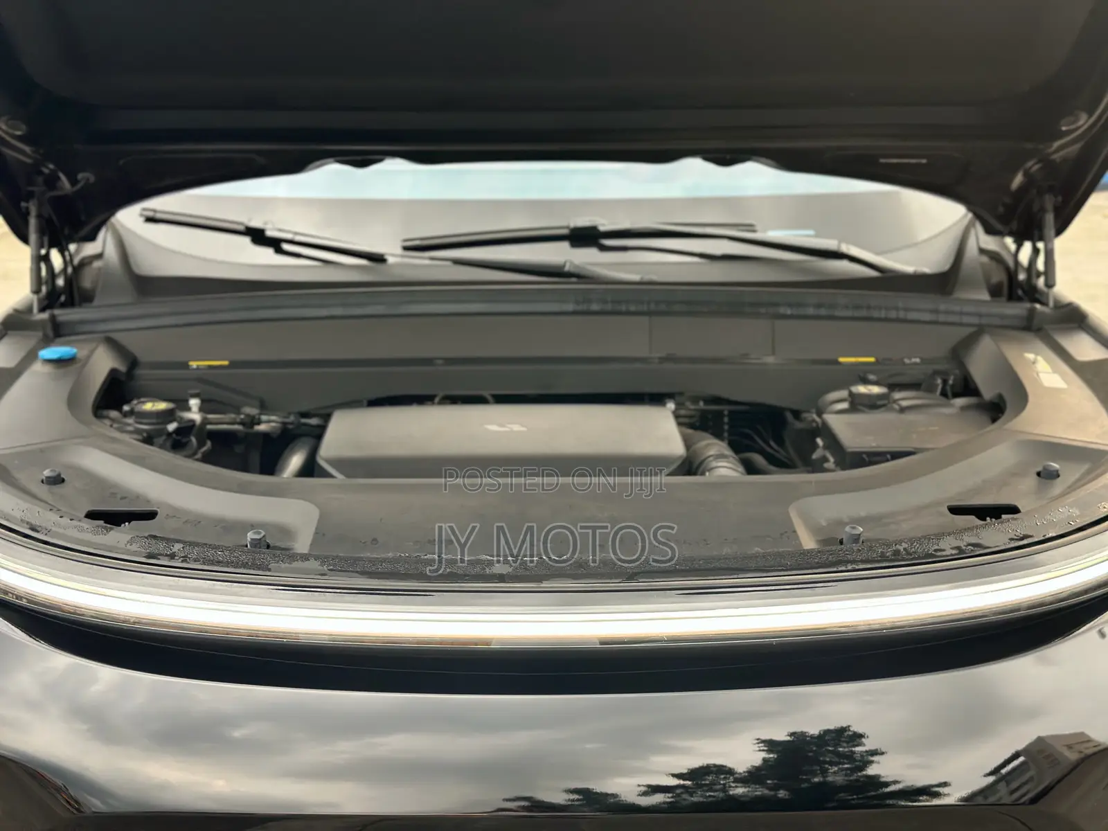 Li Auto L8 2024 Black
