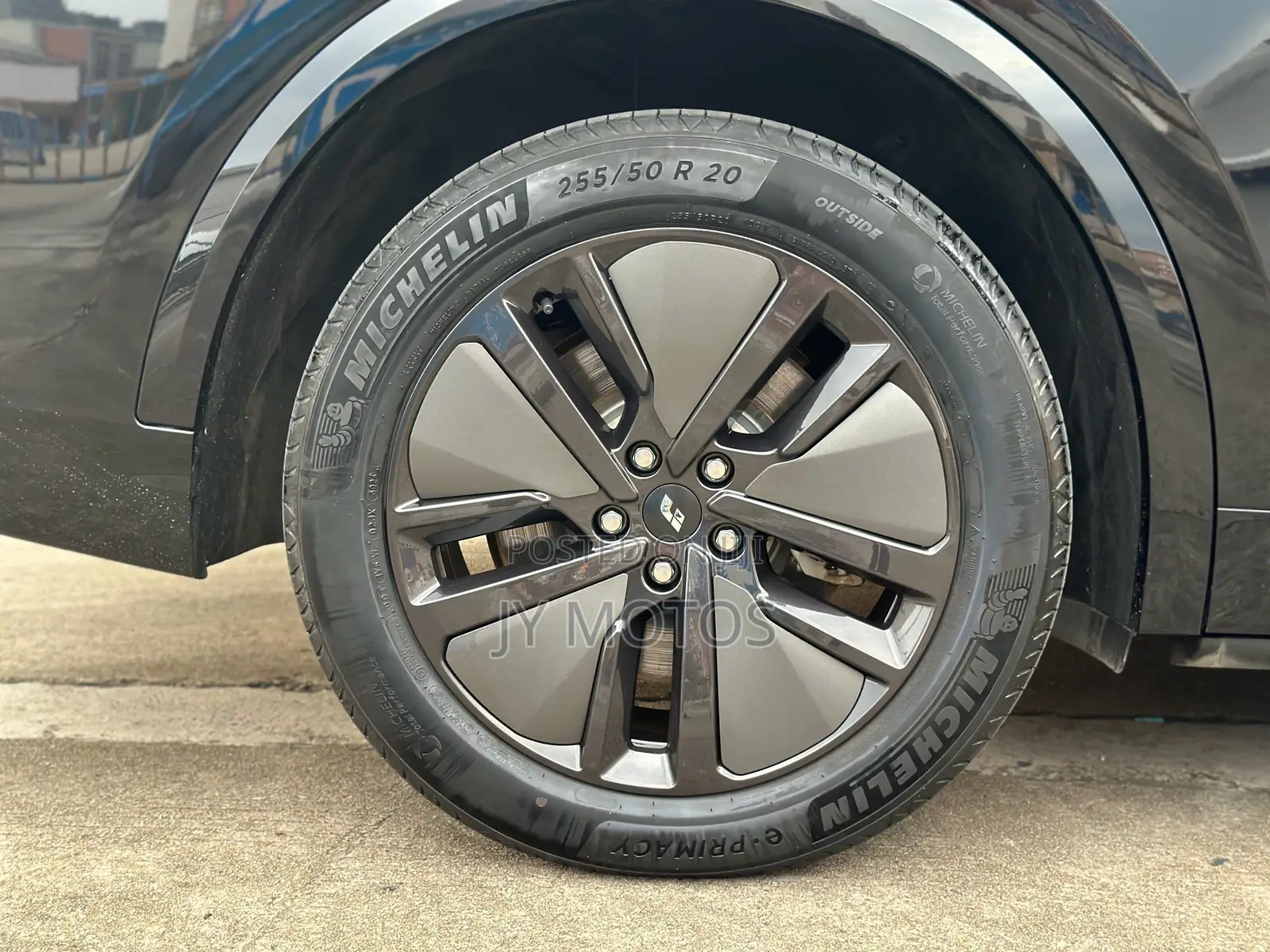 Li Auto L8 2024 Black
