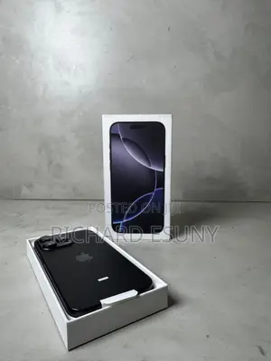 New Apple iPhone 16 Pro Max 1 TB Gray