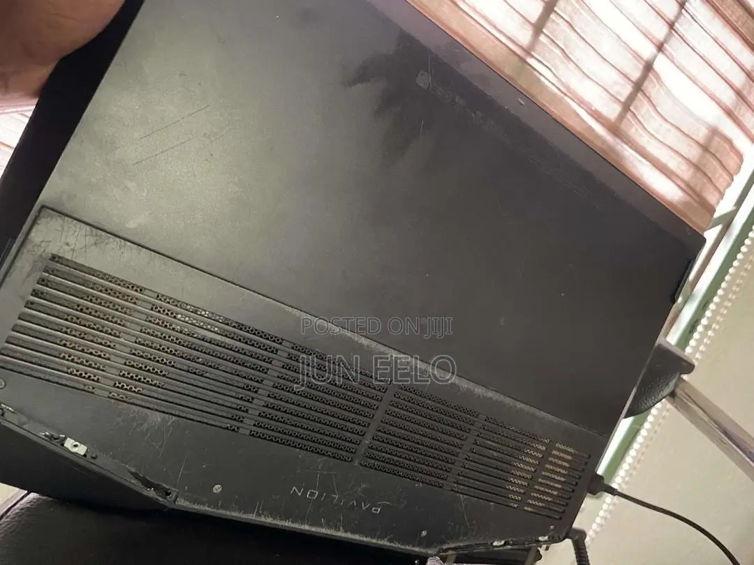 Laptop HP Pavilion 15 8GB Intel Core i5 SSD 256GB