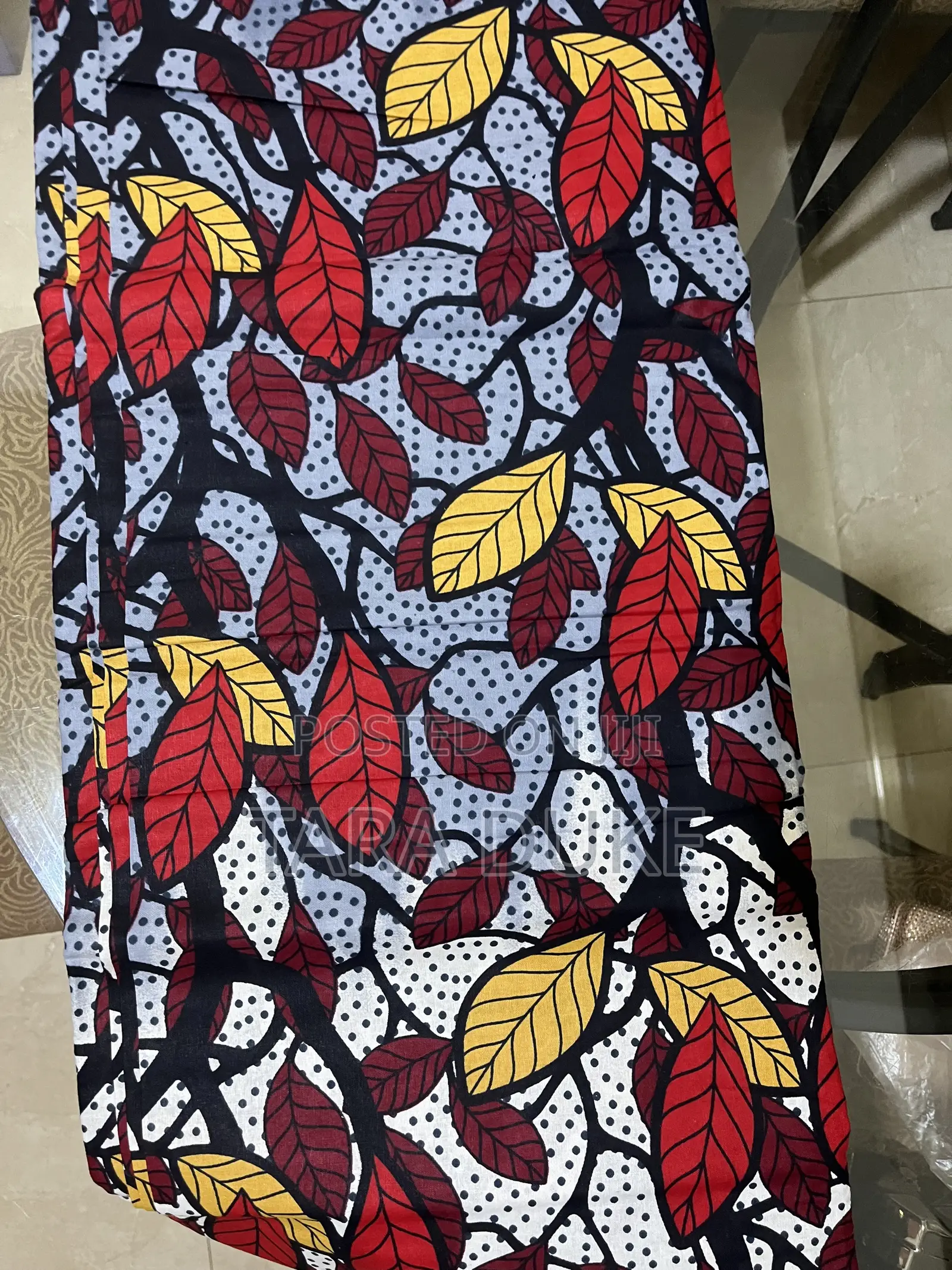 Premium Fashion Leaf Print