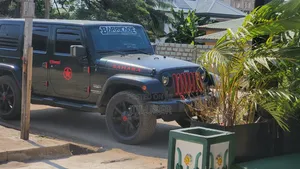 Jeep Wrangler Unlimited Rubicon Hard Rock 4dr SUV 4WD (3.6L 6cyl 5A)