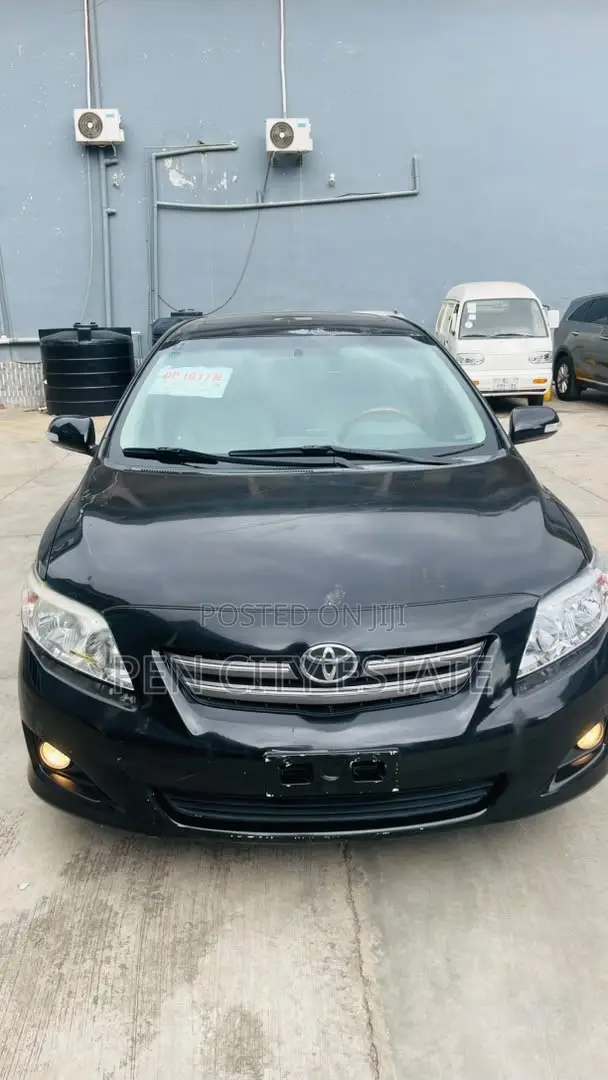 Toyota Corolla 2010 Black