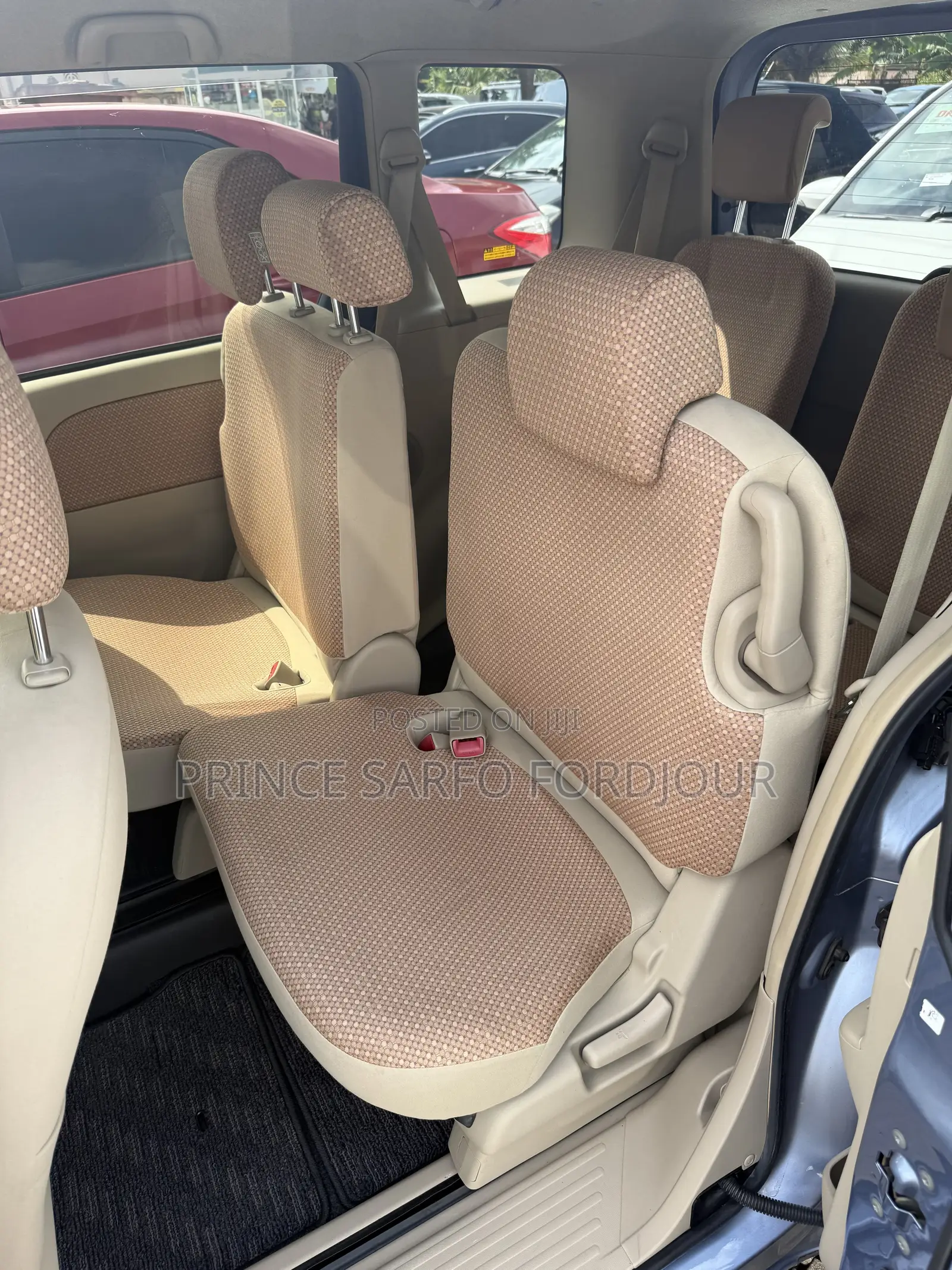 Toyota Sienta 2012 Blue