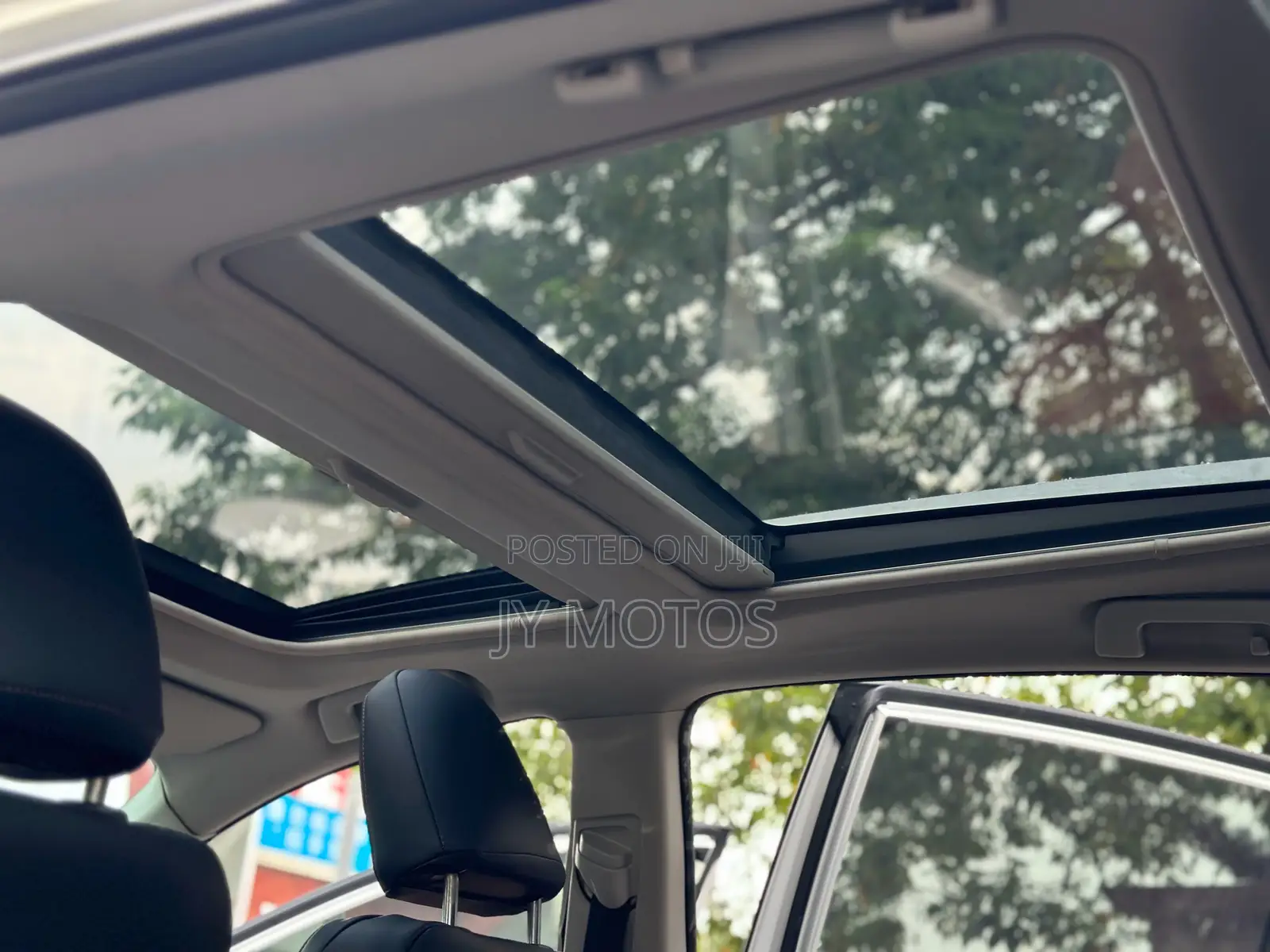 Toyota RAV4 LE 4dr SUV AWD (2.5L 4cyl 6A) 2014 White