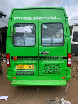 Mercedes-Benz Sprinter 2010 Green