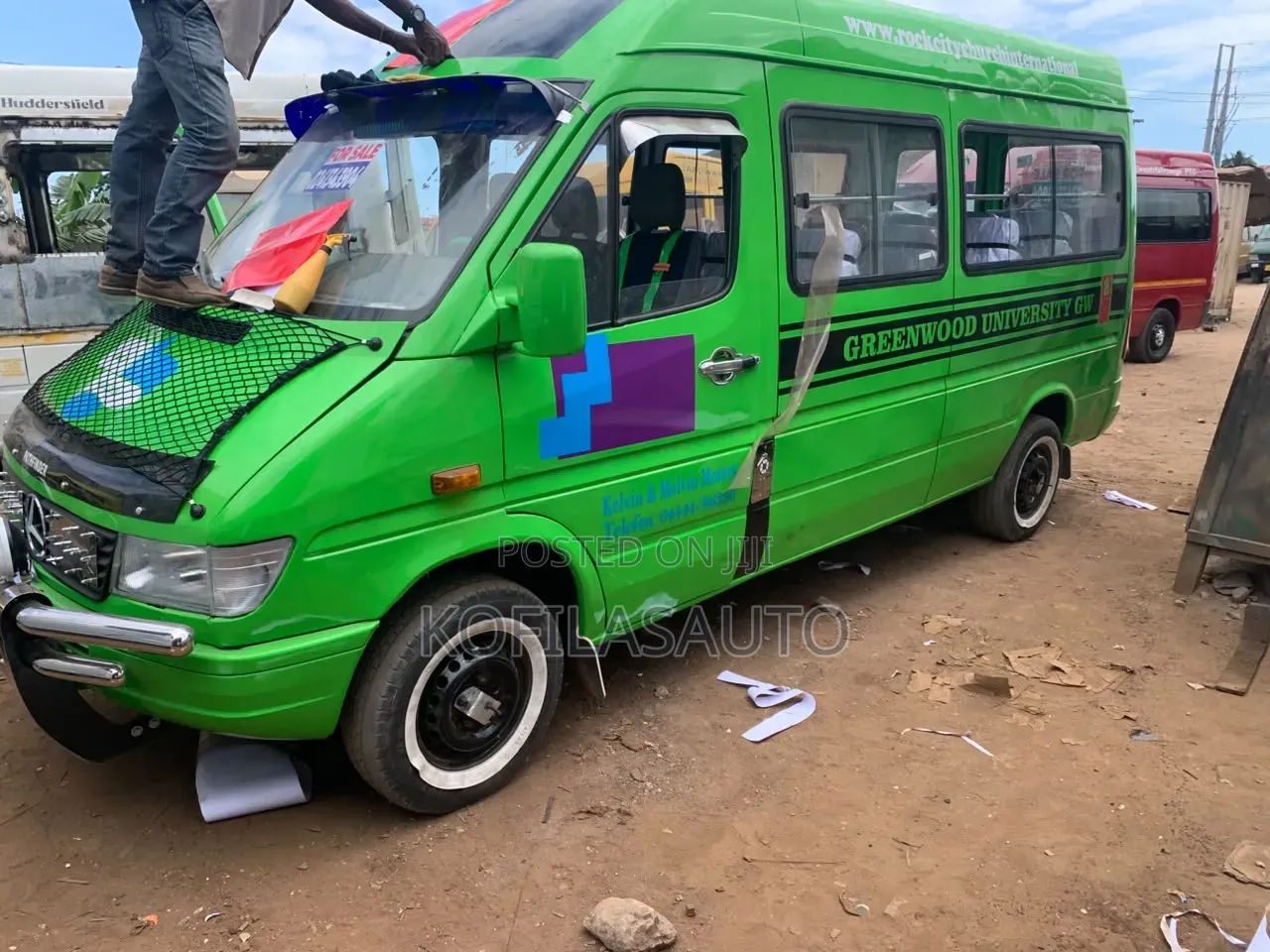 Mercedes-Benz Sprinter 2010 Green