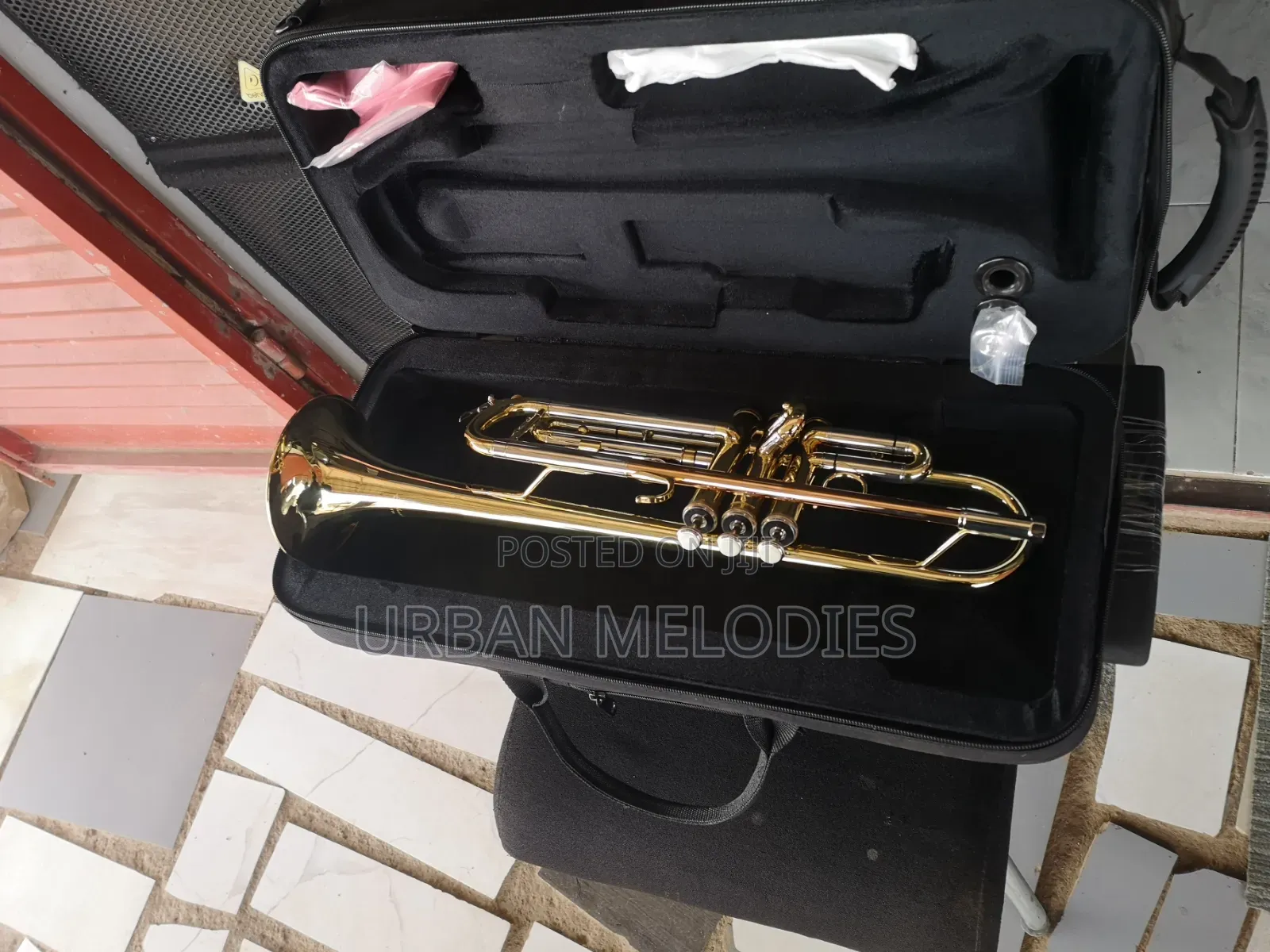 Lacquered Brass B♭ Trumpet