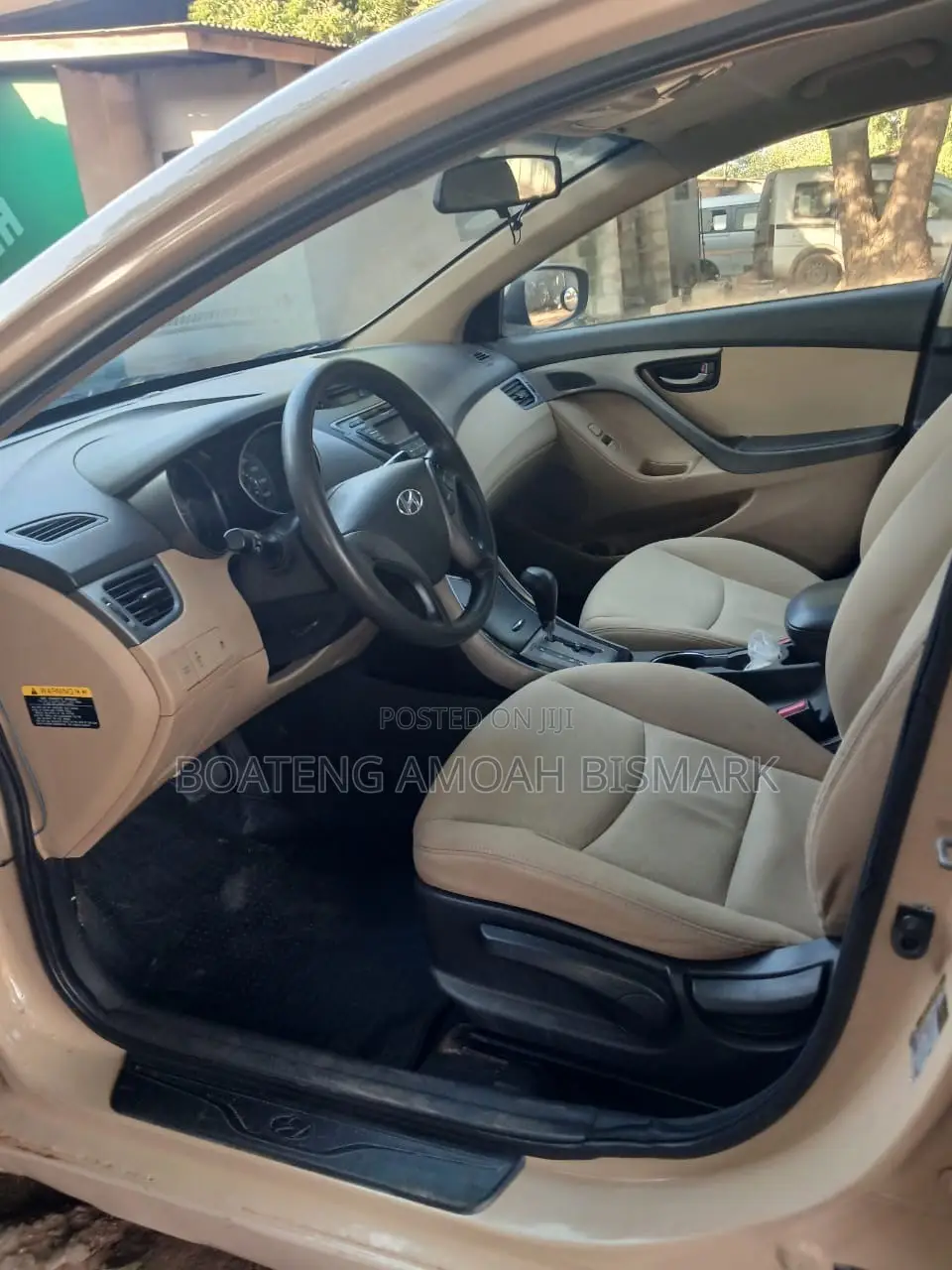 Hyundai Elantra 2013 Brown