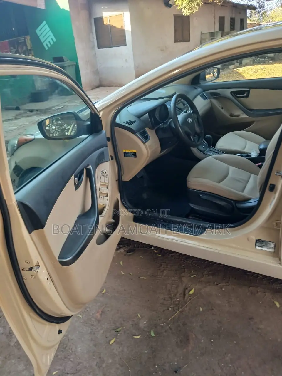 Hyundai Elantra 2013 Brown