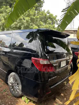 Toyota Alphard 2.4 Petrol AWD 2013 Black