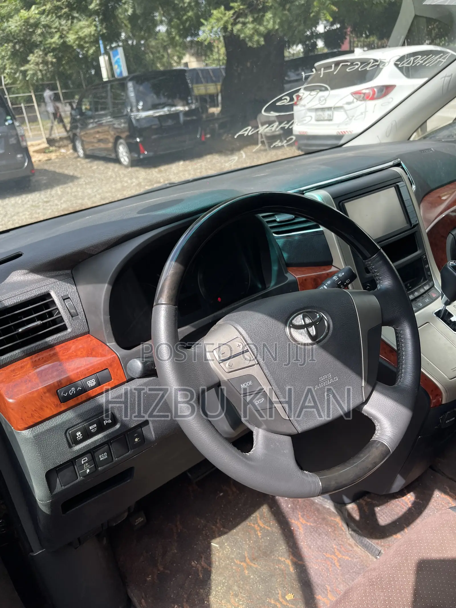 Toyota Alphard 2.4 Petrol AWD 2013 Black