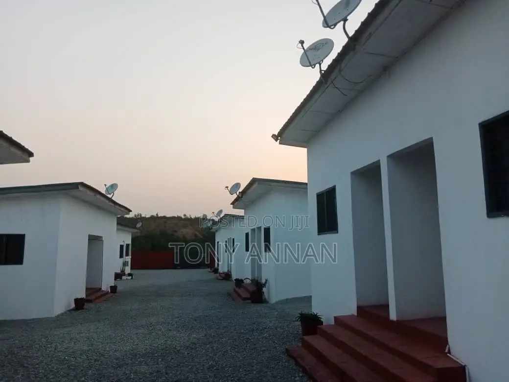 15bdrm Apartment in Cape Coast Metropolitan for sale