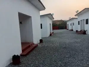 15bdrm Apartment in Cape Coast Metropolitan for sale