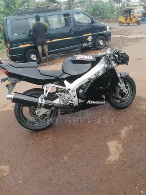Kawasaki Z750 2002 Black